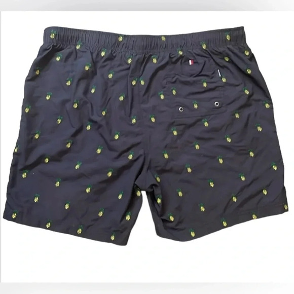 Tommy Hilfiger pineapple print swim trunks Navy Lined Drawstring Men’s size XXL - Picture 2 of 11
